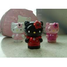Disneyϵ�� Hello Kitty�����ֻ�˫����ͷ��֧��3G��Ƶͨ��